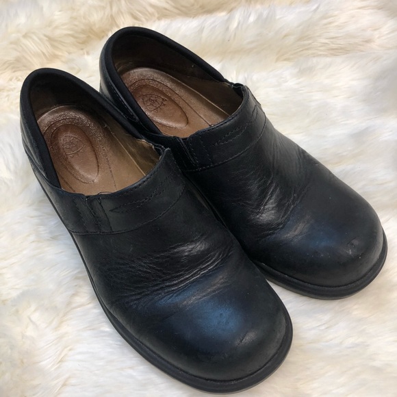 ariat non slip shoes